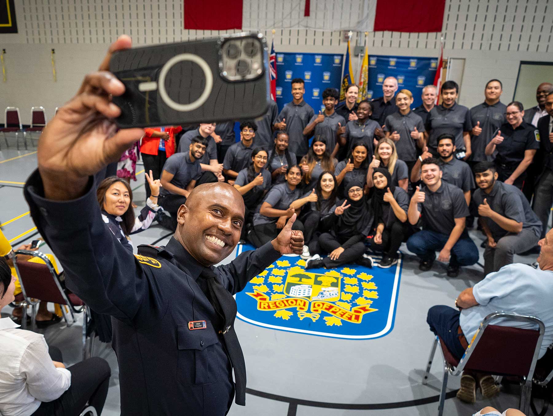 YIPI students and Chief Nish doing selfie